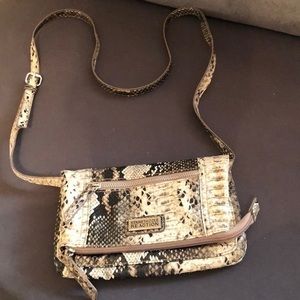 Python print Kenneth Cole small shoulder bag